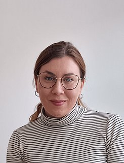 Frau Dr. Anna-Lena Jobmann