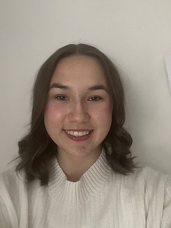  Tutor (Statistik) Lara-Madeleine Edeler